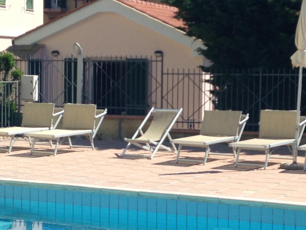 Aparthotel Le Saline Borgio Verezzi