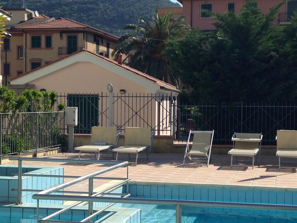 Aparthotel Le Saline 2*
