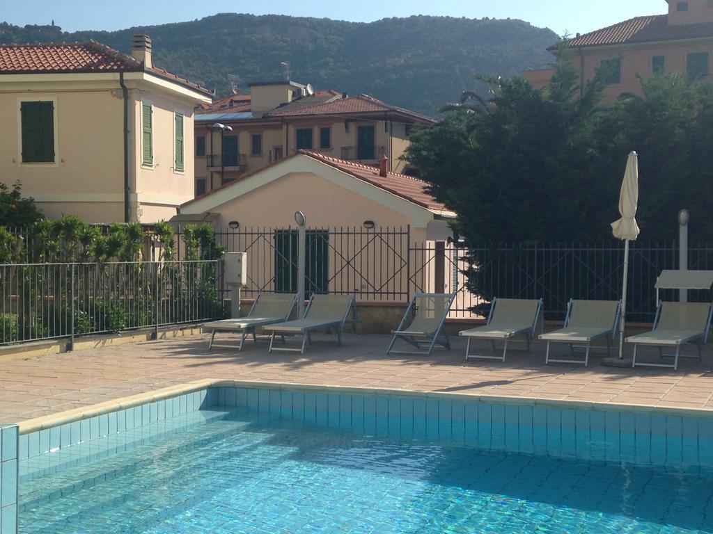 Aparthotel Le Saline Borgio Verezzi